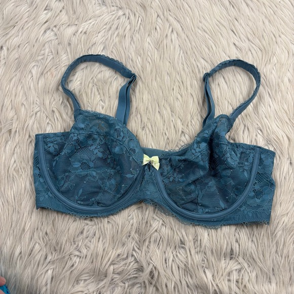 Victoria's Secret Other - NWT Body by Victoria's Secret Women's 38D Teal Lace Unlined Demi Bra Under-Wire